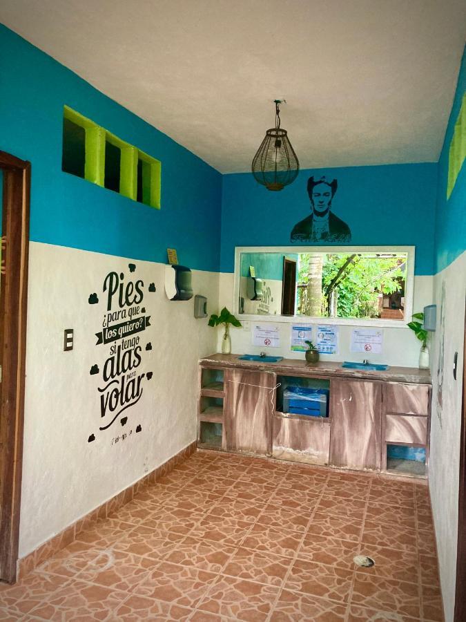 Yaxche Centro Hostal Y Camping Bacalar Exterior photo