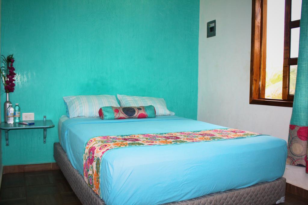Yaxche Centro Hostal Y Camping Bacalar Exterior photo