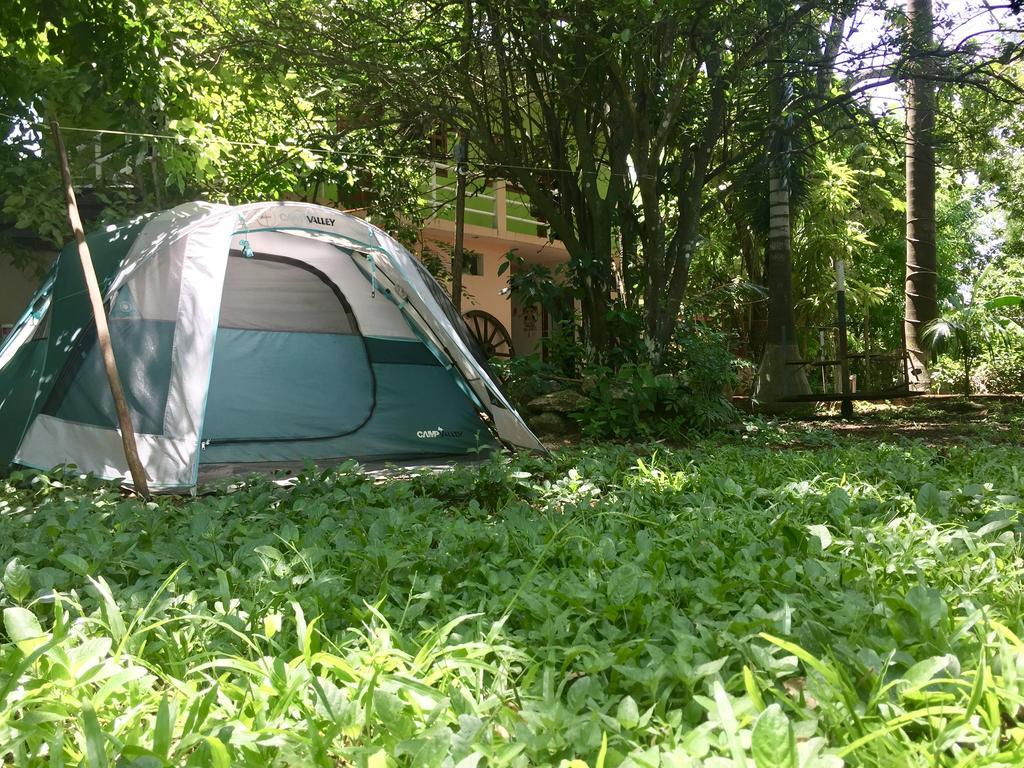 Yaxche Centro Hostal Y Camping Bacalar Exterior photo